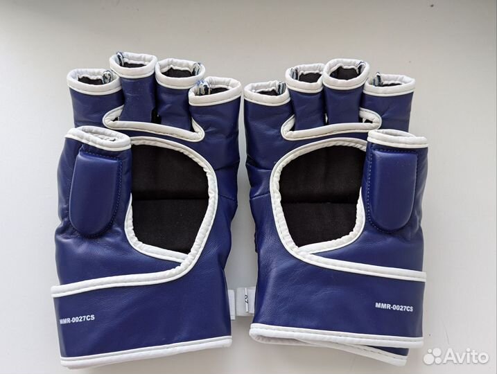 Боксерские перчатки Green Hill