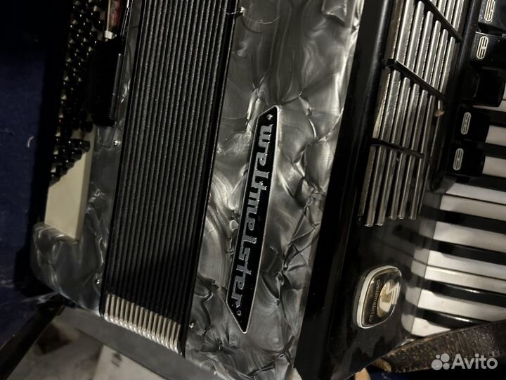 Аккордеон weltmeister Stella 14/3077