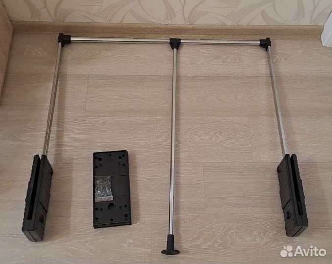 Пантограф для одежды