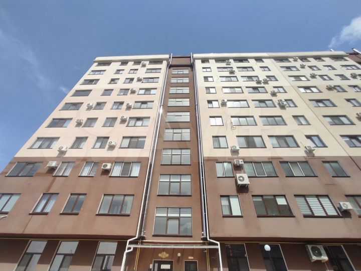 3-к. квартира, 82 м², 9/9 эт.