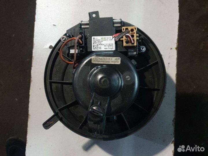 Моторчик печки фольцваген гольф 5