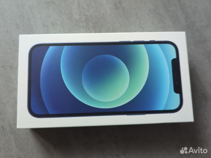 Коробка от iPhone 12