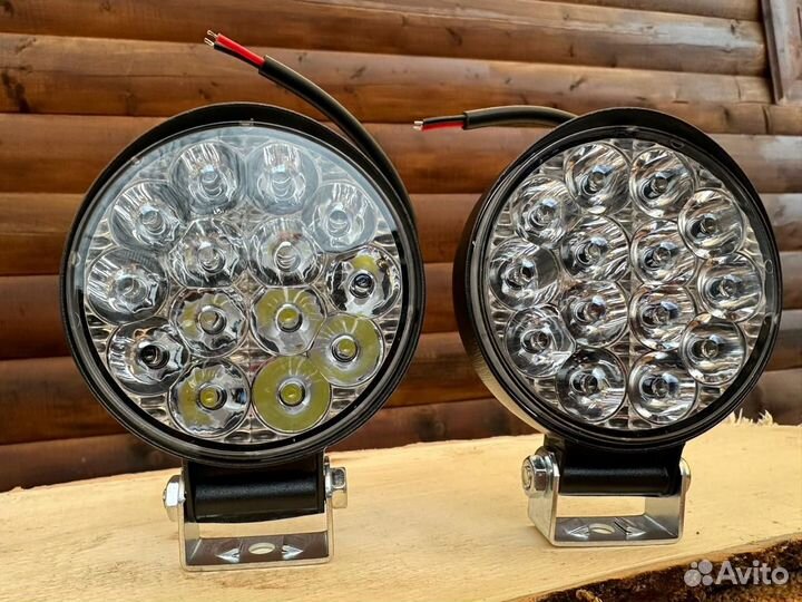 Фара LED универсальная круглая 42w