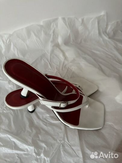 Босоножки из кожи By Far, 39