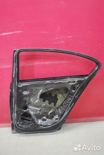 Дверь задняя правая Volkswagen Passat