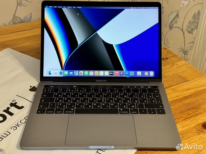 Macbook Pro 13 Touch Bar 16gb/256 SDD