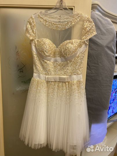 Платье sherri hill