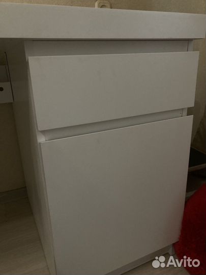 Письменный стол IKEA