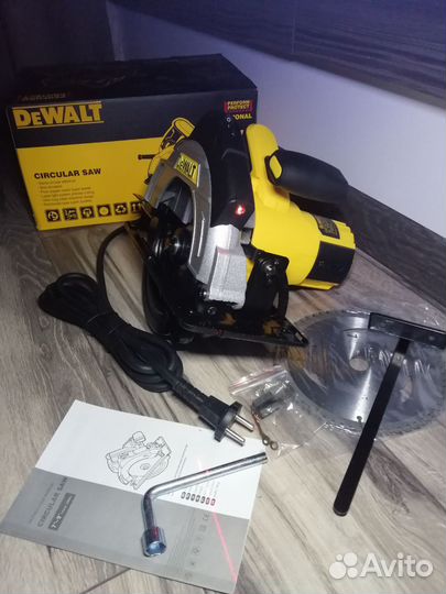 Дисковая пила dewalt 1680w