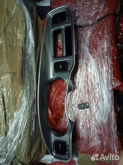 Накладка торпеды dodge charger LD