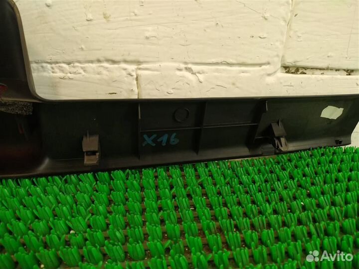 Фонарь задний (стоп-сигнал) Nissan Almera Tino 20