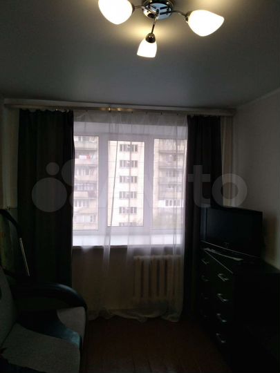 Комната 12 м² в 4-к., 6/9 эт.