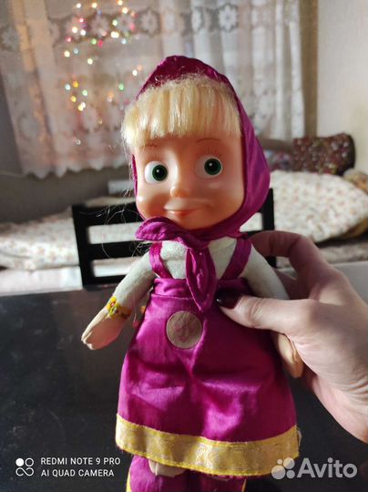 Кукла Маша