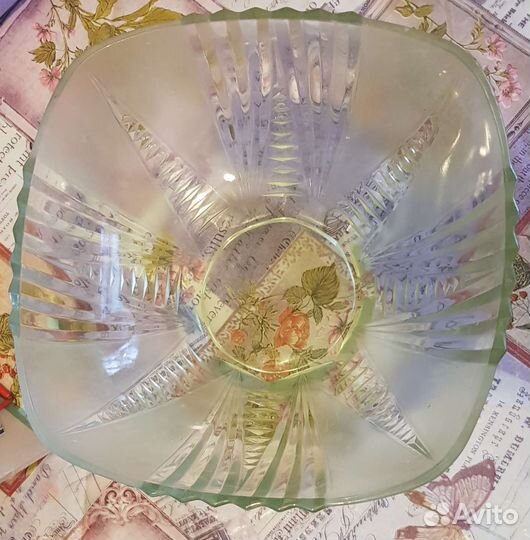 Блюдо резной фарфор. Салатник СССР большой