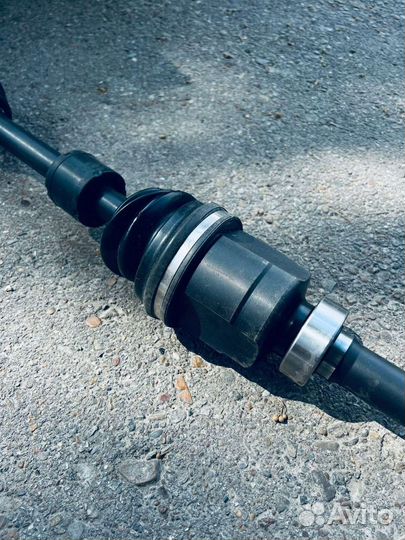 Привод правый передний Renault duster