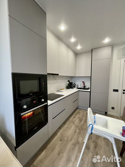 Кухонный гарнитур прямой