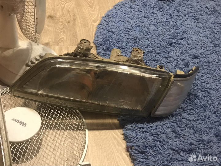 Продам фары на nissan