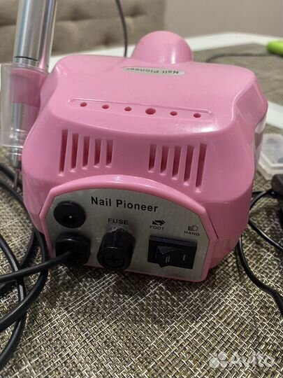 Аппарат для маникюра и педикюра