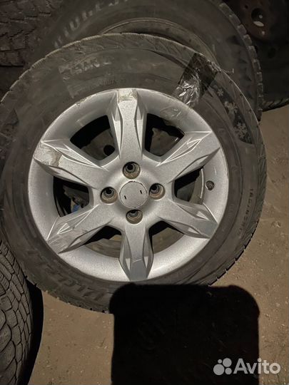 R15 Viatti Brina 185/65, PCD 4x112 DIA 60.1