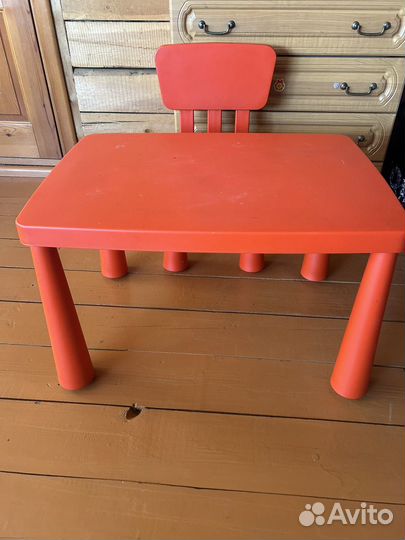 Детский столик и стул IKEA