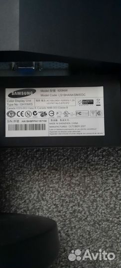 Монитор Samsung