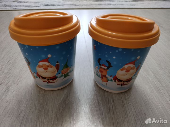 Стаканы-поильники пластиковые новые