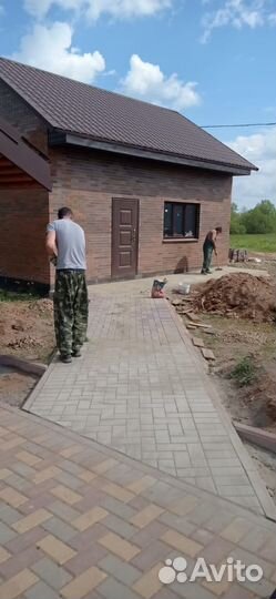 Укладка тротуарной плитки и брусчатки