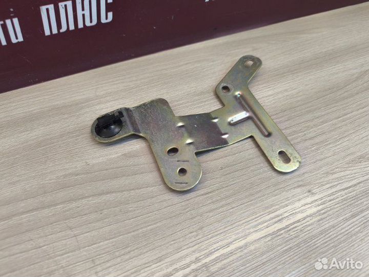 Кронштейн LADA X-Ray