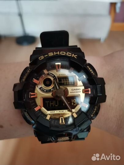 G-shock GA-710GB-1A