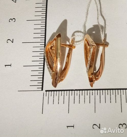 Золотые серьги с фианитом