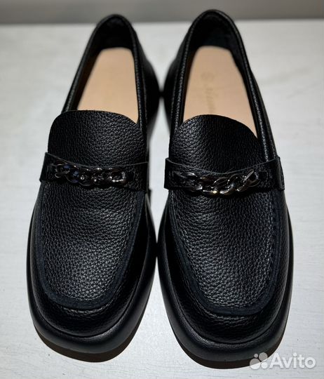 Лоферы женские 37 размер