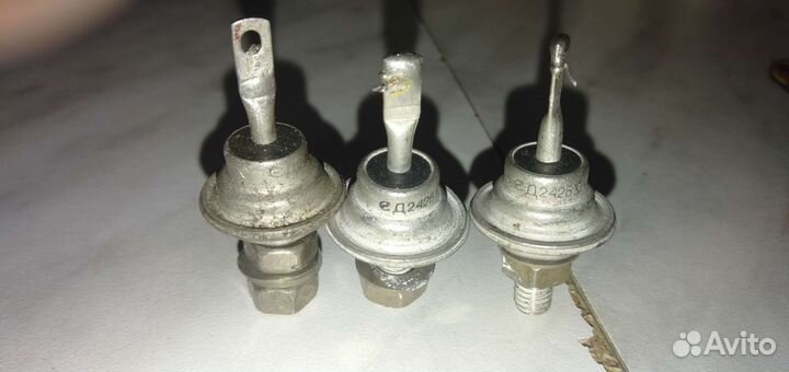 Микросхемы, конденсаторы диод выпрямительный