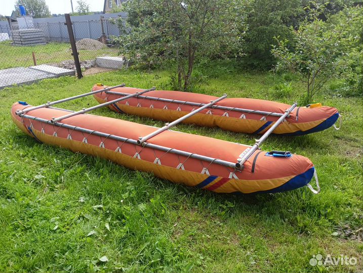 Катамаран туристический