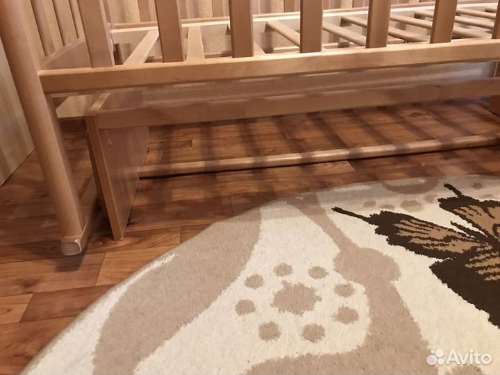 Кроватка детская