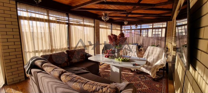 Коттедж 172 м² на участке 10 сот.