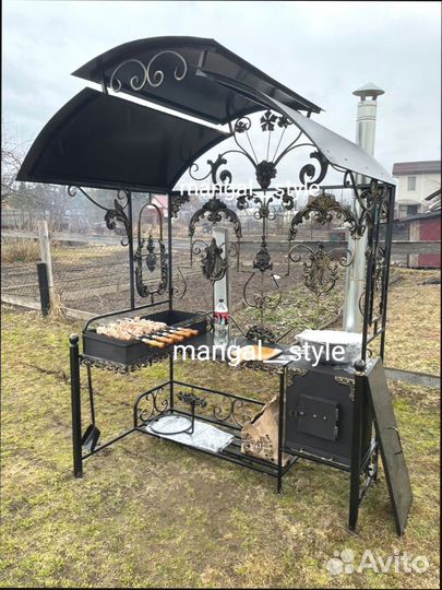 Мангал с крышей