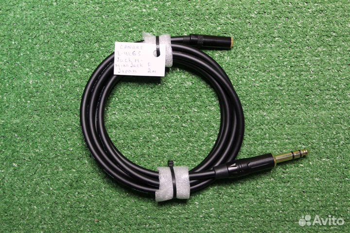 Удлинители Jack-MiniJack разной длины, Япония