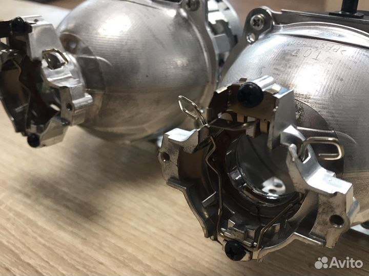 Линзы Toyota Land Cruiser Prado 150