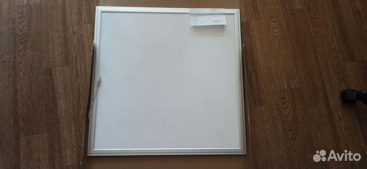 Светильник потолочный светодиодный