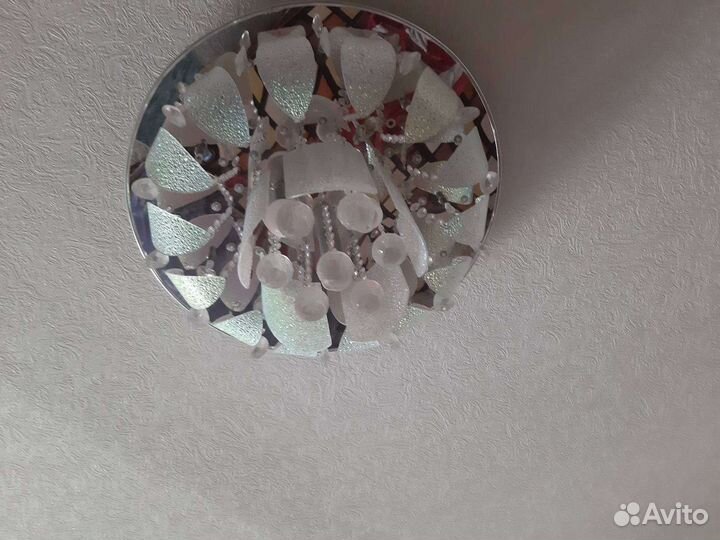 Люстра с пультом