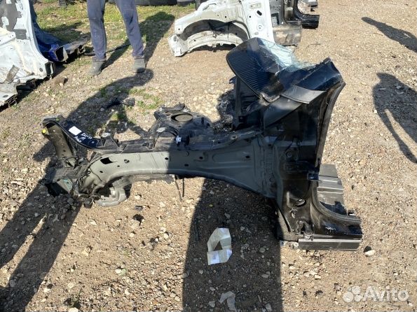 Toyota RAV-4 XA50 2018- четверть передняя левая