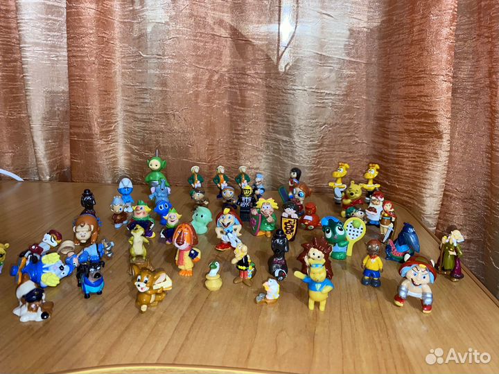 Киндер сюрприз игрушки, фигурки