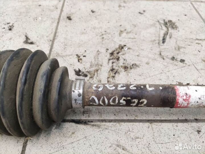 Полуось передняя левая Hyundai Getz 2002-2010 (495