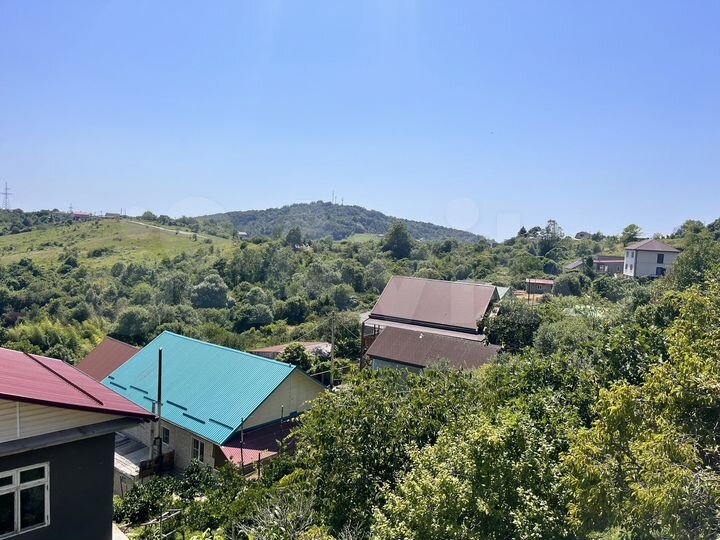 Дом 160 м² на участке 4 сот.