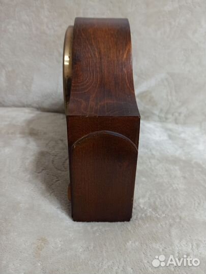 Часы настольные Весна с боем отличные