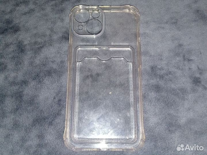 Чехол прозрачный на iPhone 13