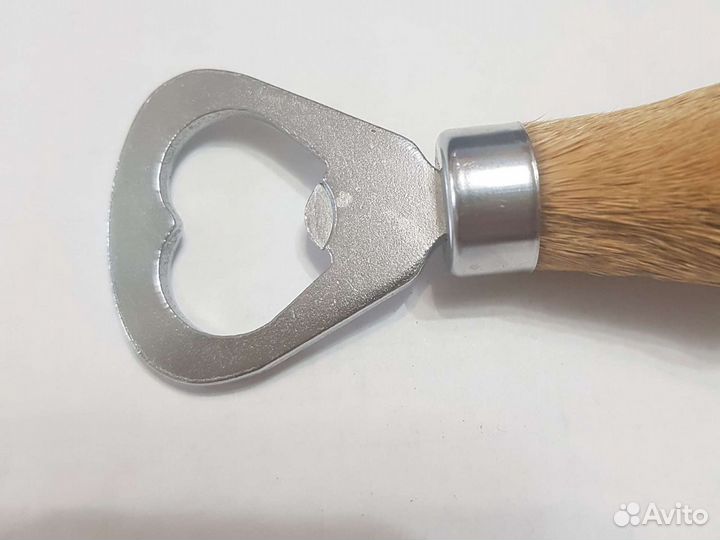 Открывашка с ручкой из копыта косули