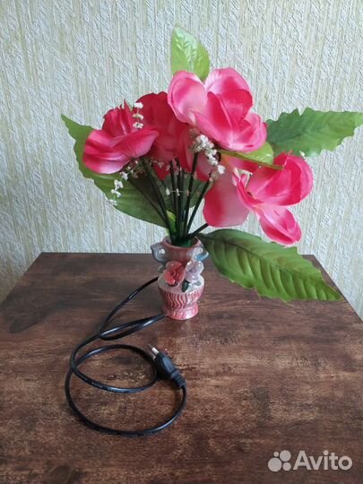 Светильник интерьерный в керамической вазочке