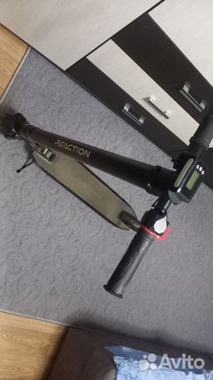 Электросамокат Reaction Electro