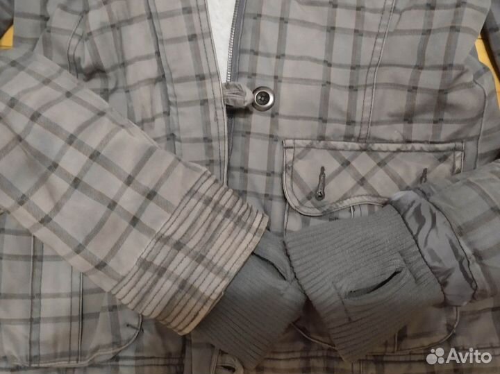 Куртка демисезонная женская с мехом в клетку 44 46